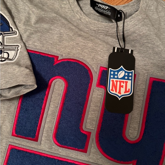 Brand new w tags 🏷️ NFL NYG NY Giants unisex tee t-shirts size small embroidered - Picture 4 of 13